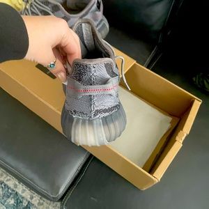 was for a Christmas present, didn’t fit and past return date.